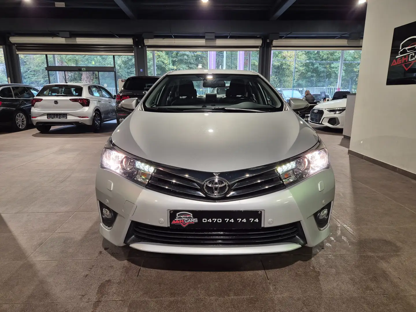 Toyota Corolla Corolla 1.4 D-4D Active Gris - 2