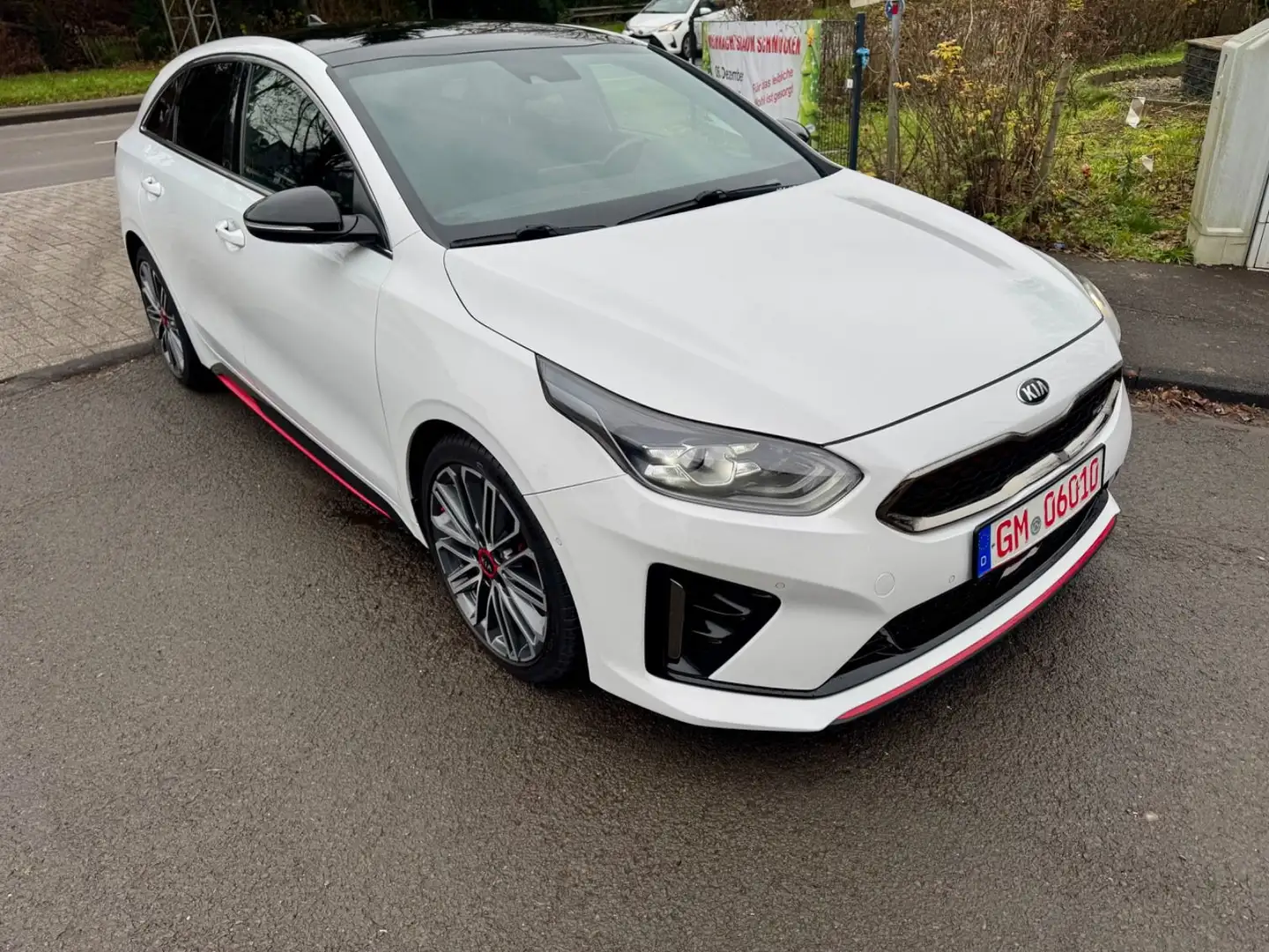Kia ProCeed / pro_cee'd ProCeed GtAut.Voll!GarantiPanoramLederTop Blanc - 2