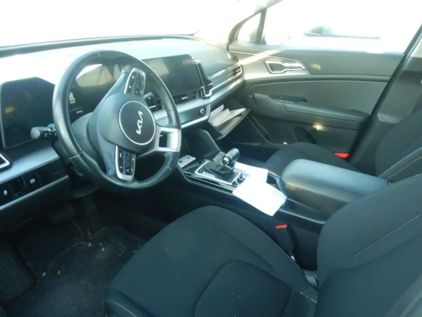 Kia Sportage V 2022 1.6 crdi mhev Business dct CAMBIO AUTOMAT Grau - 2