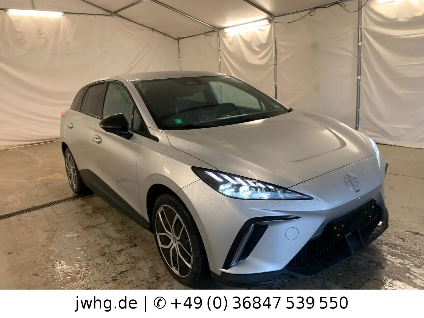 MG MG4 Luxury Leder Navi 360°Kam ACC Wärmep Silber - 2