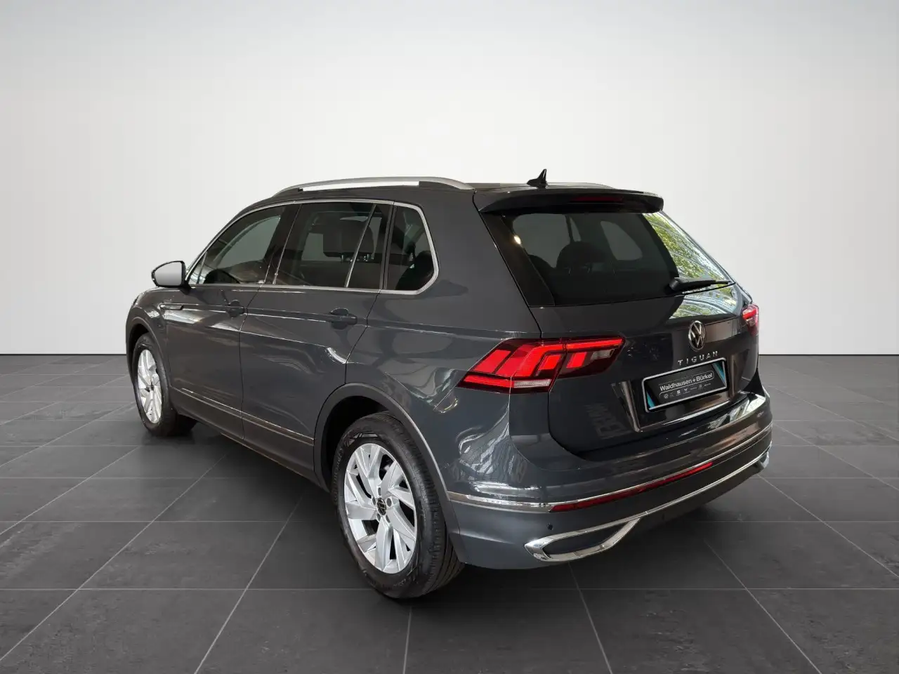 Volkswagen Tiguan 2.0 TDI DSG Elegance Klima Navi Rückfahrkamera, миниатюра 4