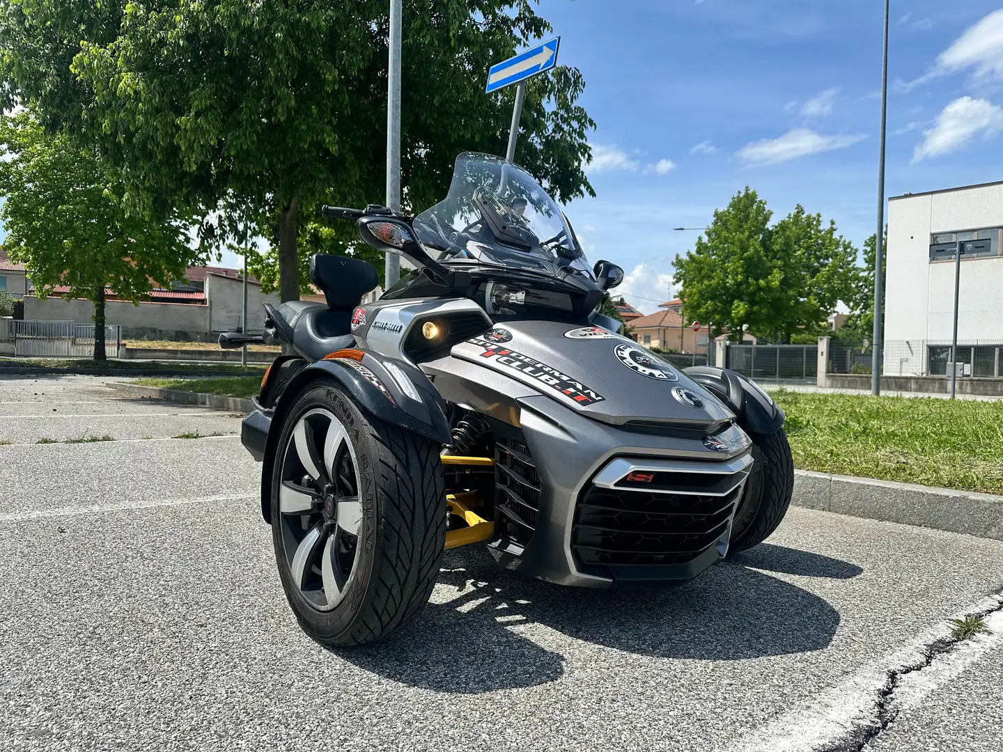Can-Am Spyder F3-S Gri - 2