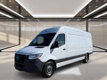 2500 High Roof I4 Diesel 170