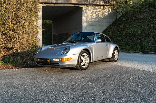 Porsche 993 911 993 Carrera Coupé*Ö-Auto*Jahreswagenzustand* Ansicht 3