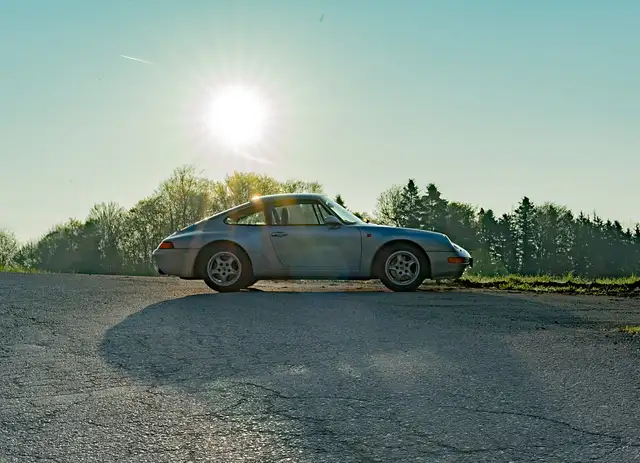 Porsche 993 911 993 Carrera Coupé*Ö-Auto*Jahreswagenzustand* Ansicht 6