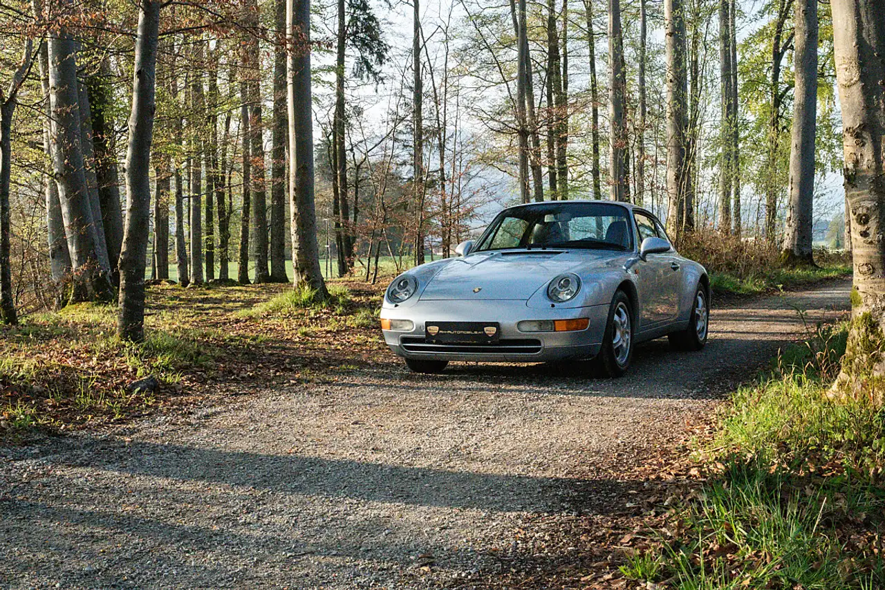Porsche 993 911 993 Carrera Coupé*Ö-Auto*Jahreswagenzustand*