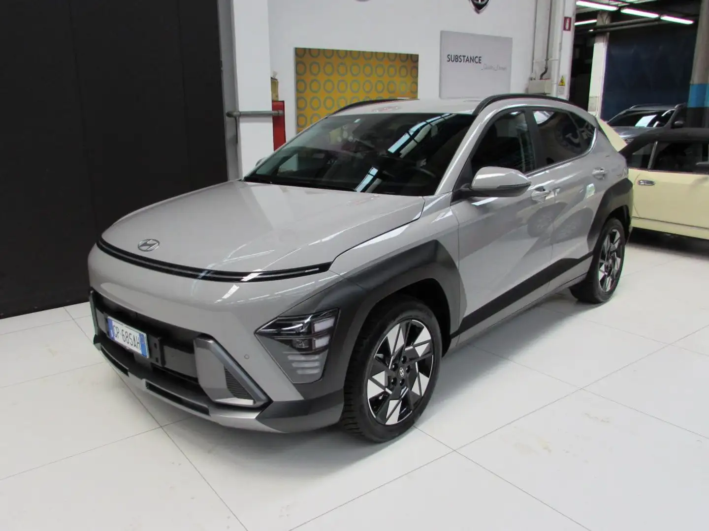 Hyundai KONA Kona 1.6 gdi hev X Line 141cv Beige - 1