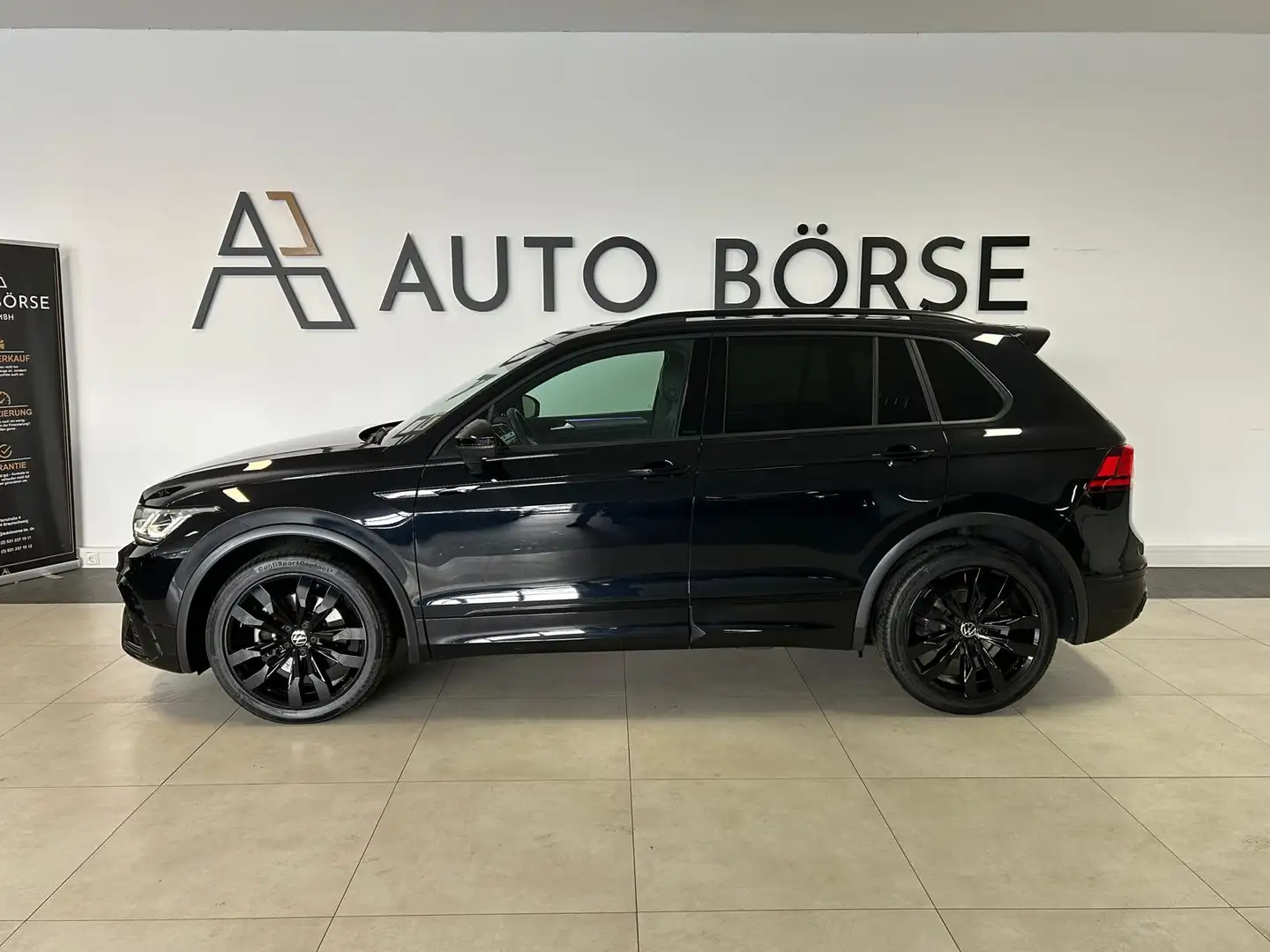 Volkswagen Tiguan 4x4 DSG R Line+BLACK STYLE*PANO*HUD*LED* Schwarz - 2