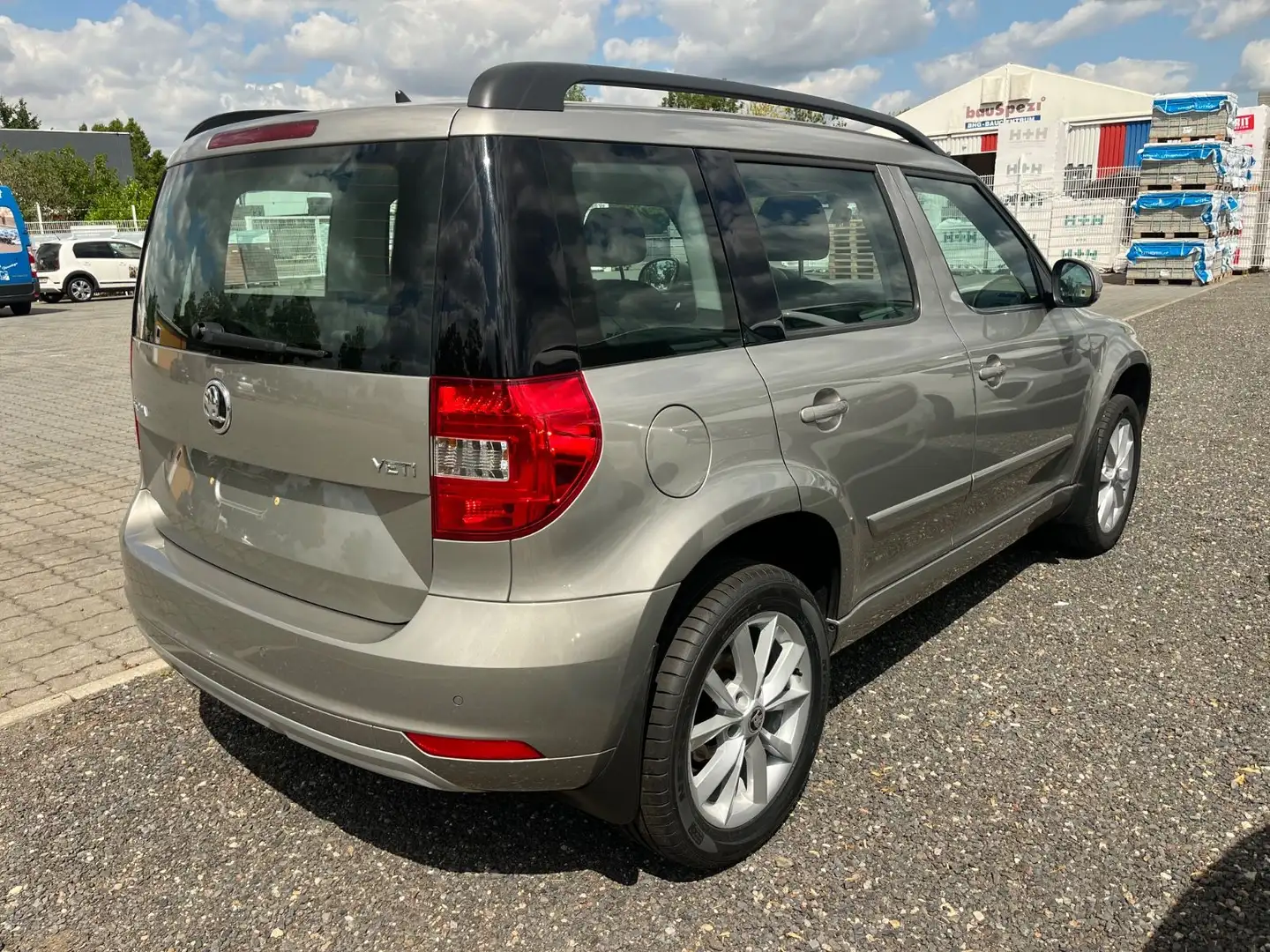 Skoda Yeti 1.2 TSI Ambition Beige - 2