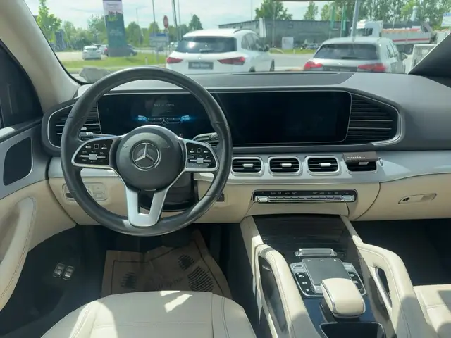 Mercedes-Benz GLE 350 d 4MATIC Shz PTS Ambi Mbeam eHeck AMG Ansicht 9