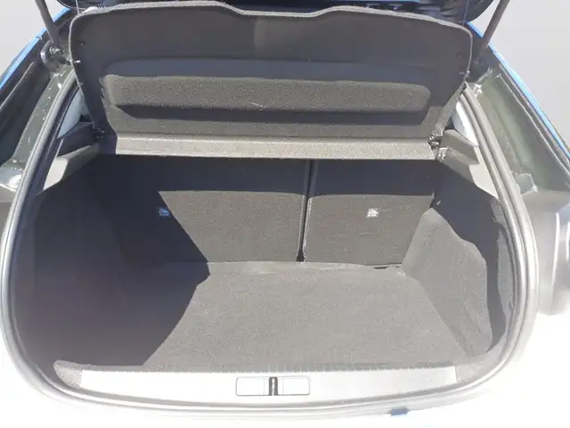 Opel Corsa view 7