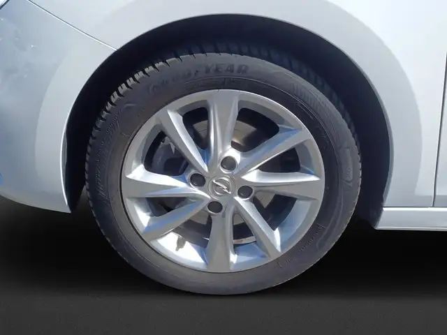 Opel Corsa view 8