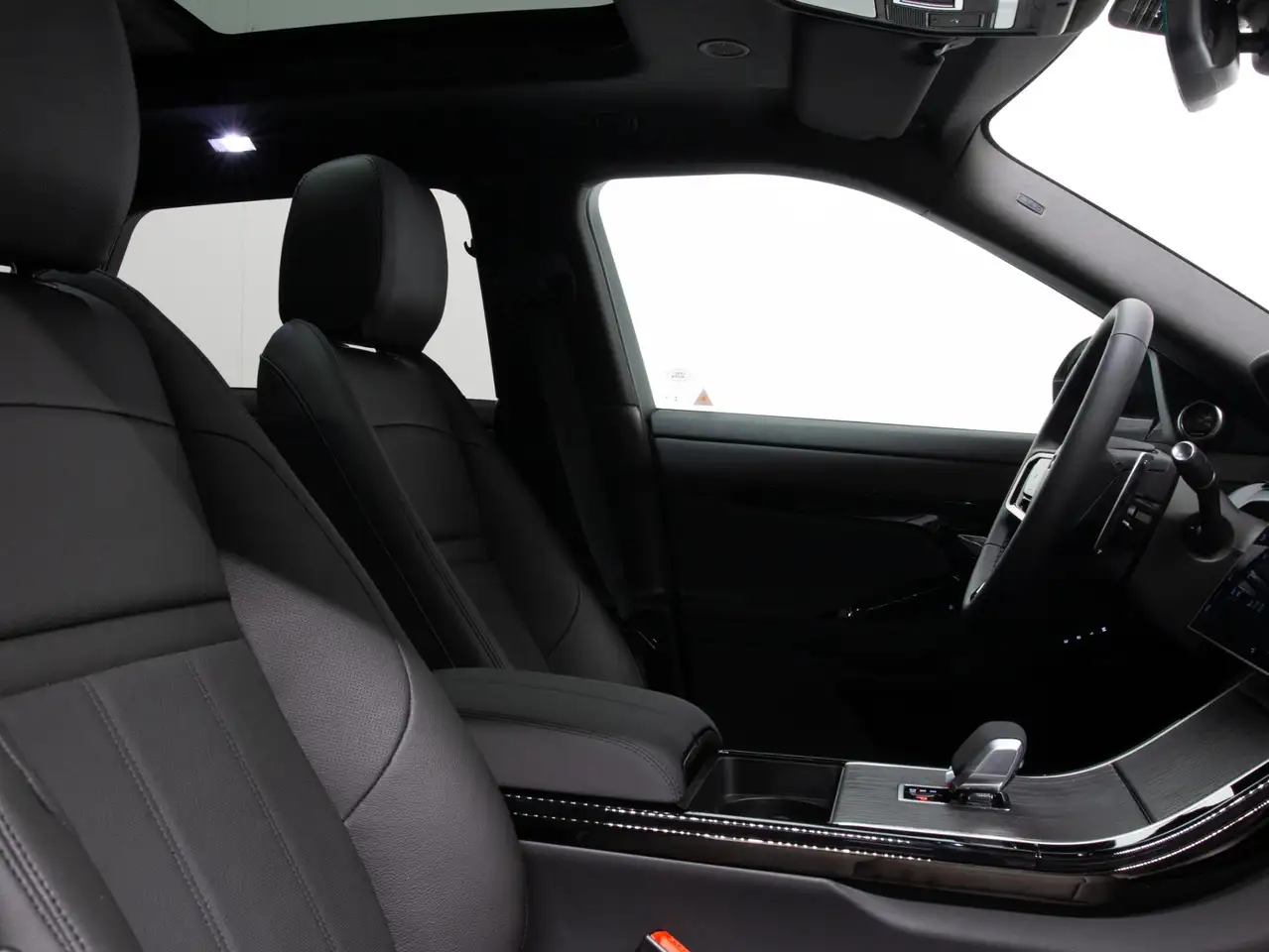 Land Rover Range Rover Evoque 2026 — фото 13