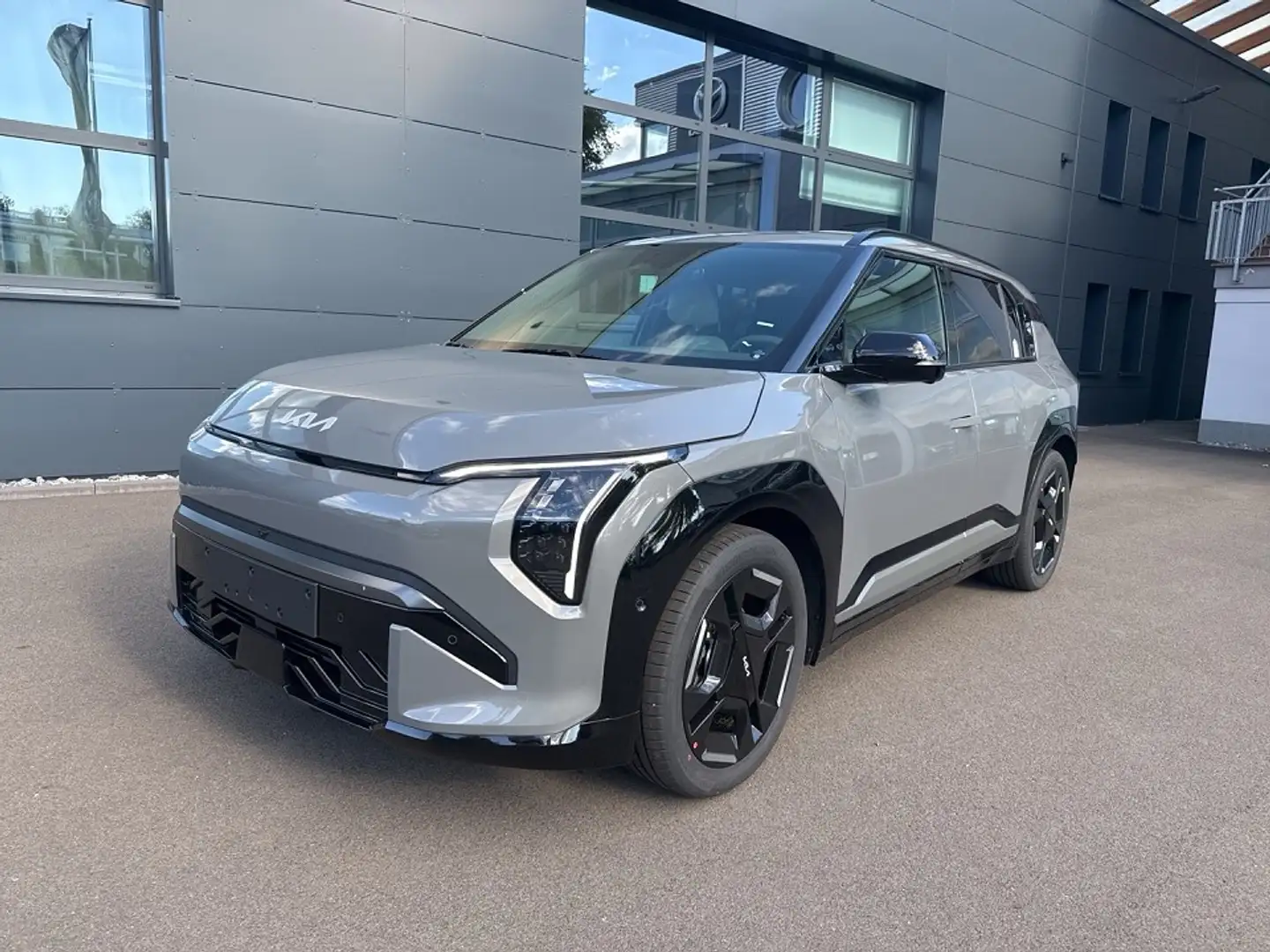 Kia EV3 81.4 GT-LINE DRIVE-WISE COMFORT Grau - 1