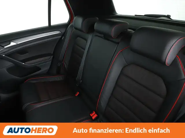 Volkswagen Golf view 14