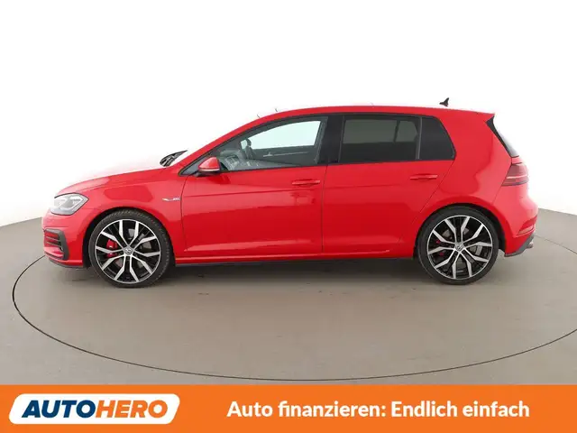 Volkswagen Golf view 3
