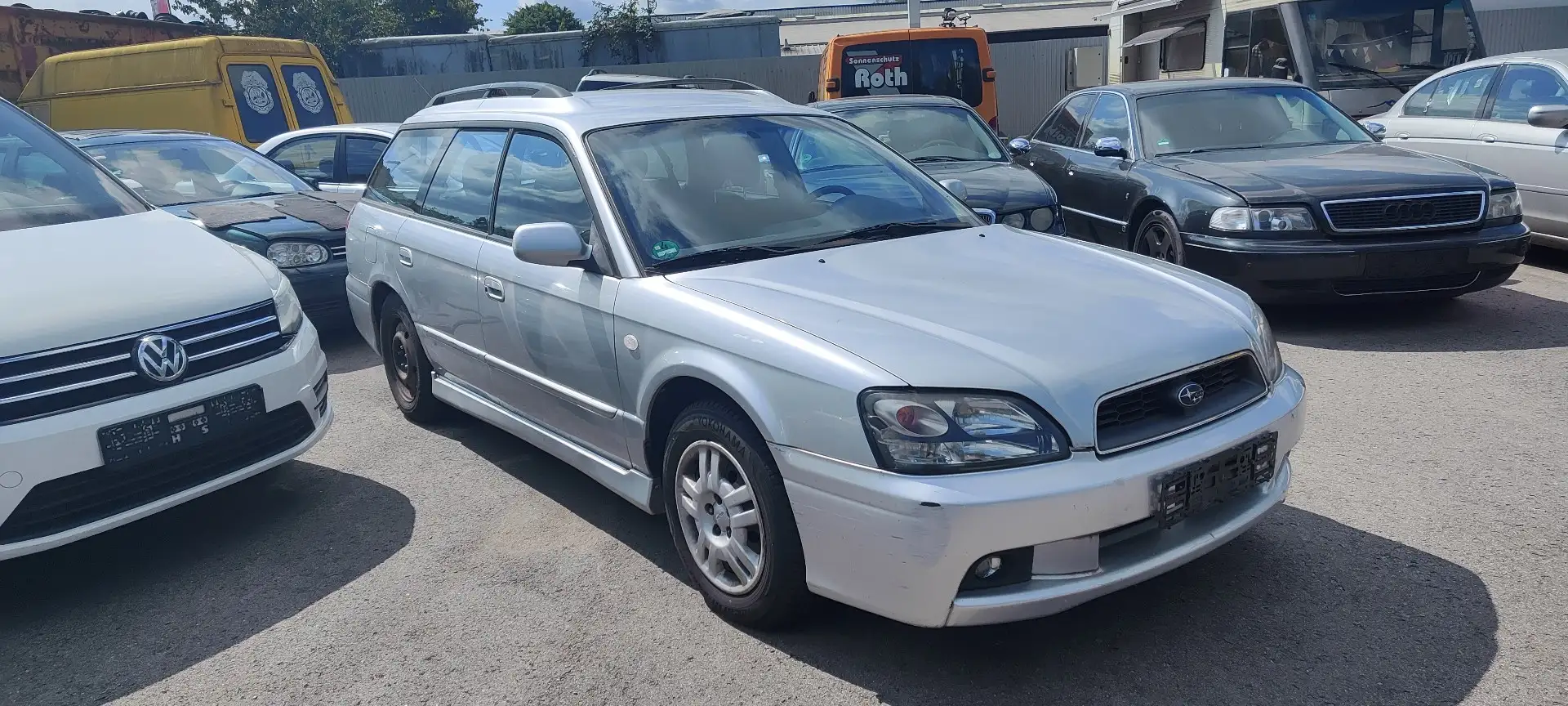 Subaru Legacy Legacy 2.0 4WD,TÜV 08.2027, schekheft, AHK, Klima Silber - 2