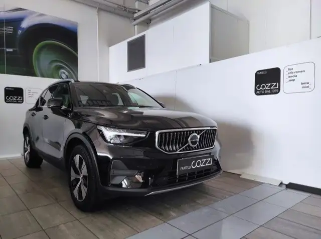 Volvo XC40 (2017-->) - XC40 T5 Recharge Plug-in Hybrid automa
