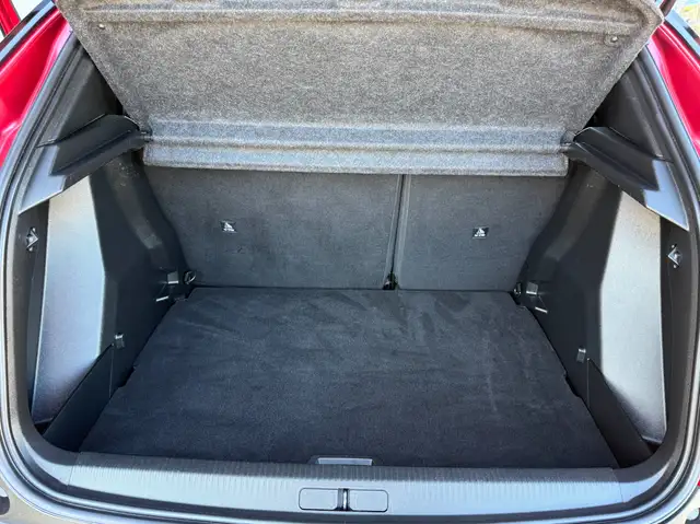 Peugeot 2008 view 28