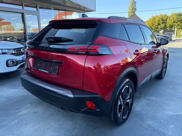 Peugeot 2008 view 17