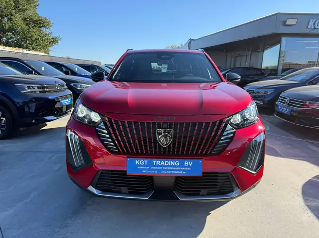 Peugeot 2008 view 2