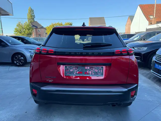 Peugeot 2008 view 18