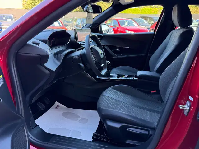 Peugeot 2008 view 25