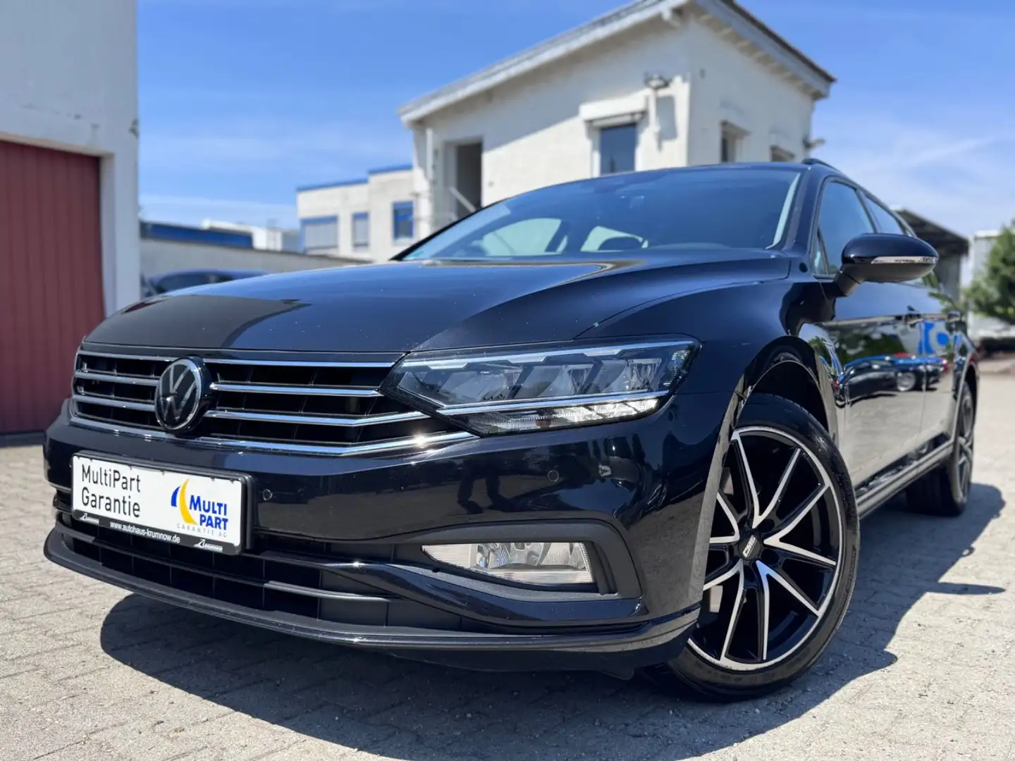 Volkswagen Passat Variant 2.0 TDI DSG Business Variant/AHK Schwarz - 1