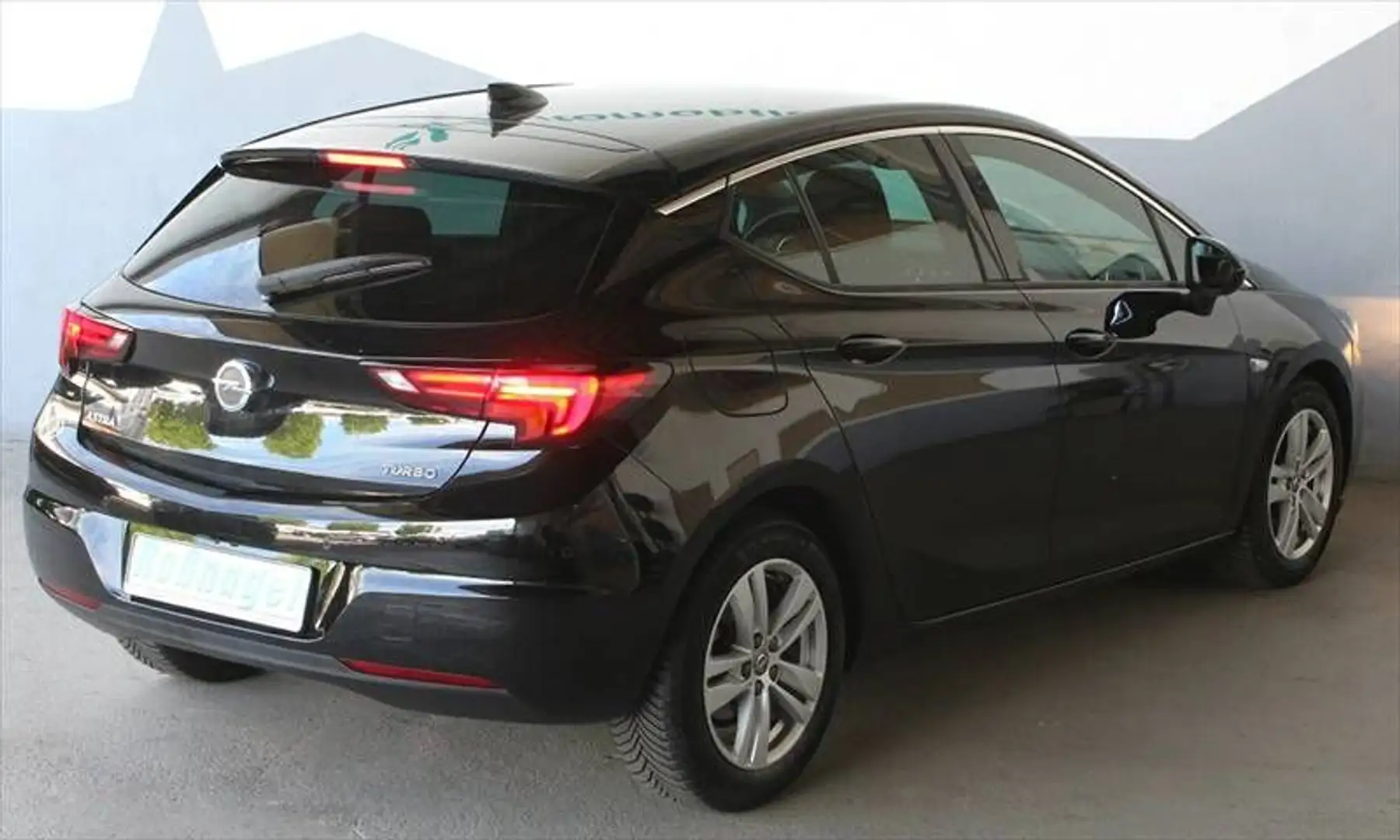 Opel Astra K 5-türig 1,4 T LPG-Autogas/Benzin Navi Zwart - 2