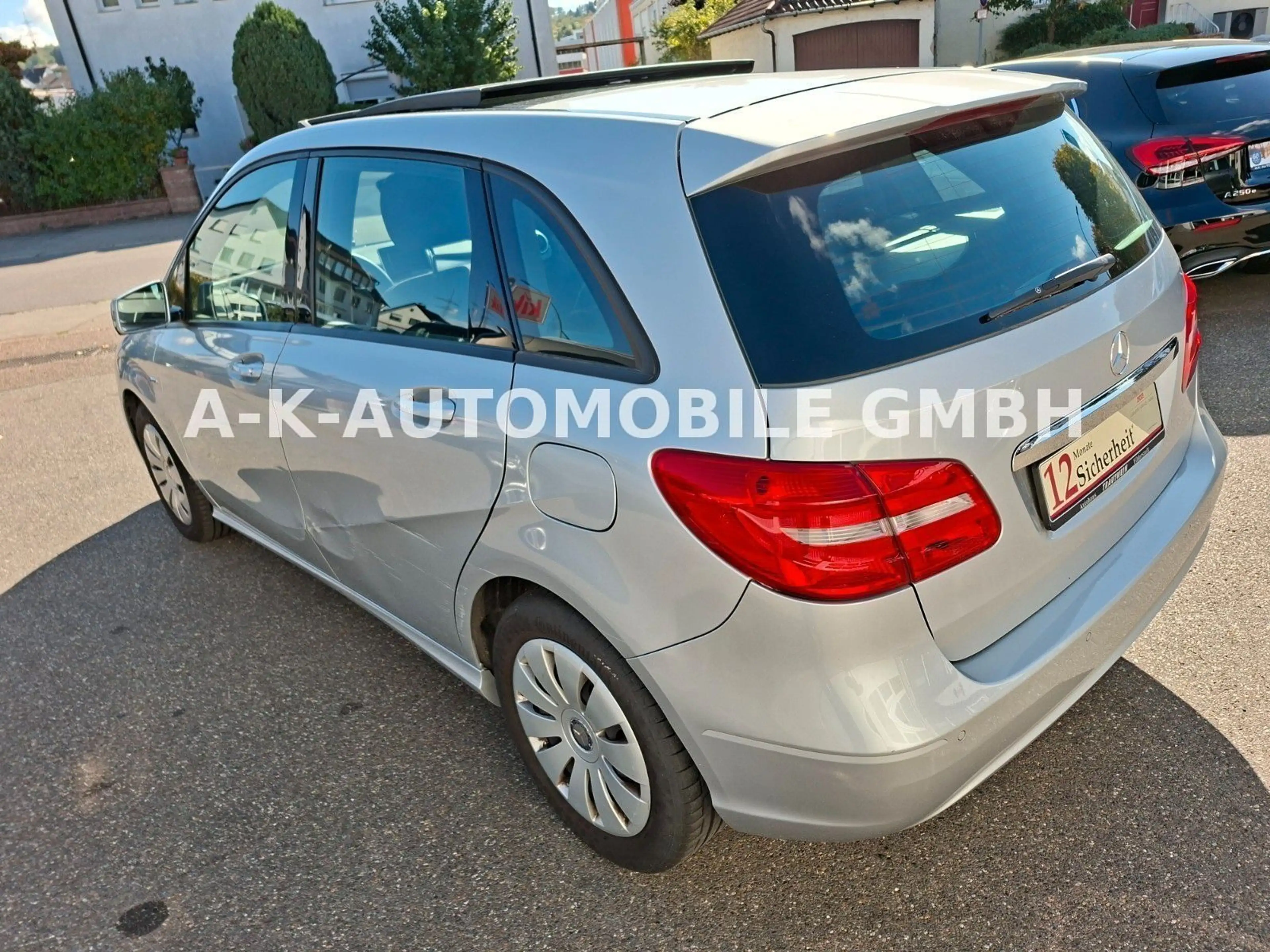 Mercedes-Benz B 200 BlueEfficiency 1-HAND — photo 7