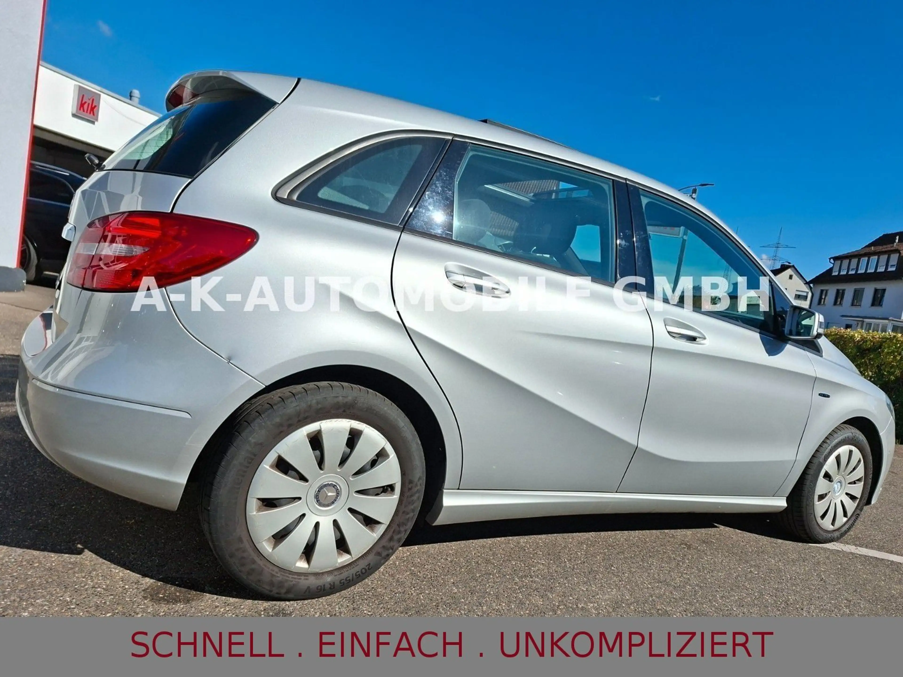 Mercedes-Benz B 200 BlueEfficiency 1-HAND — photo 10