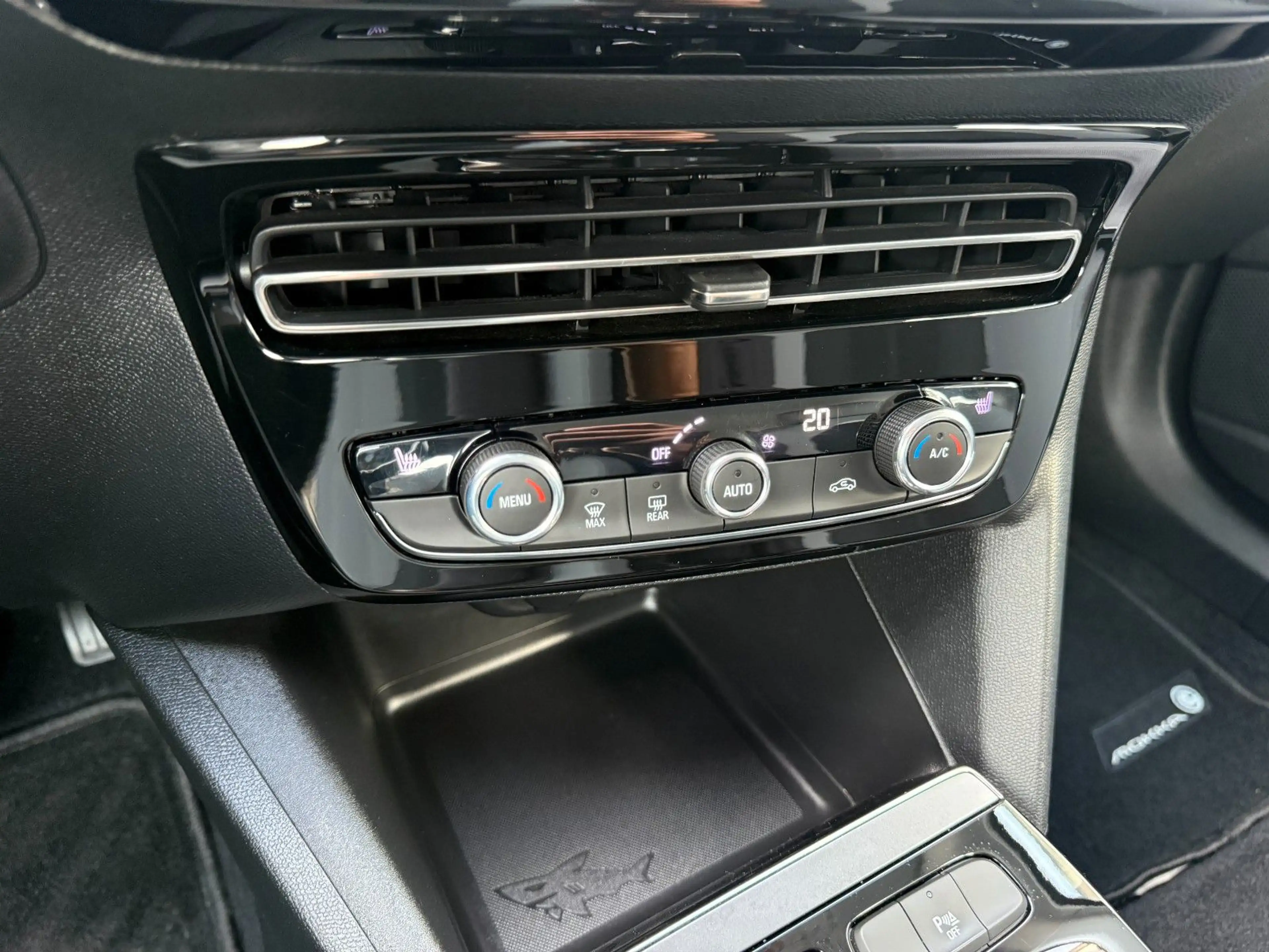 Opel Mokka-E Mokka e Elegance 50 kWh|CarPlay|Kamera|2-farbig — photo 19