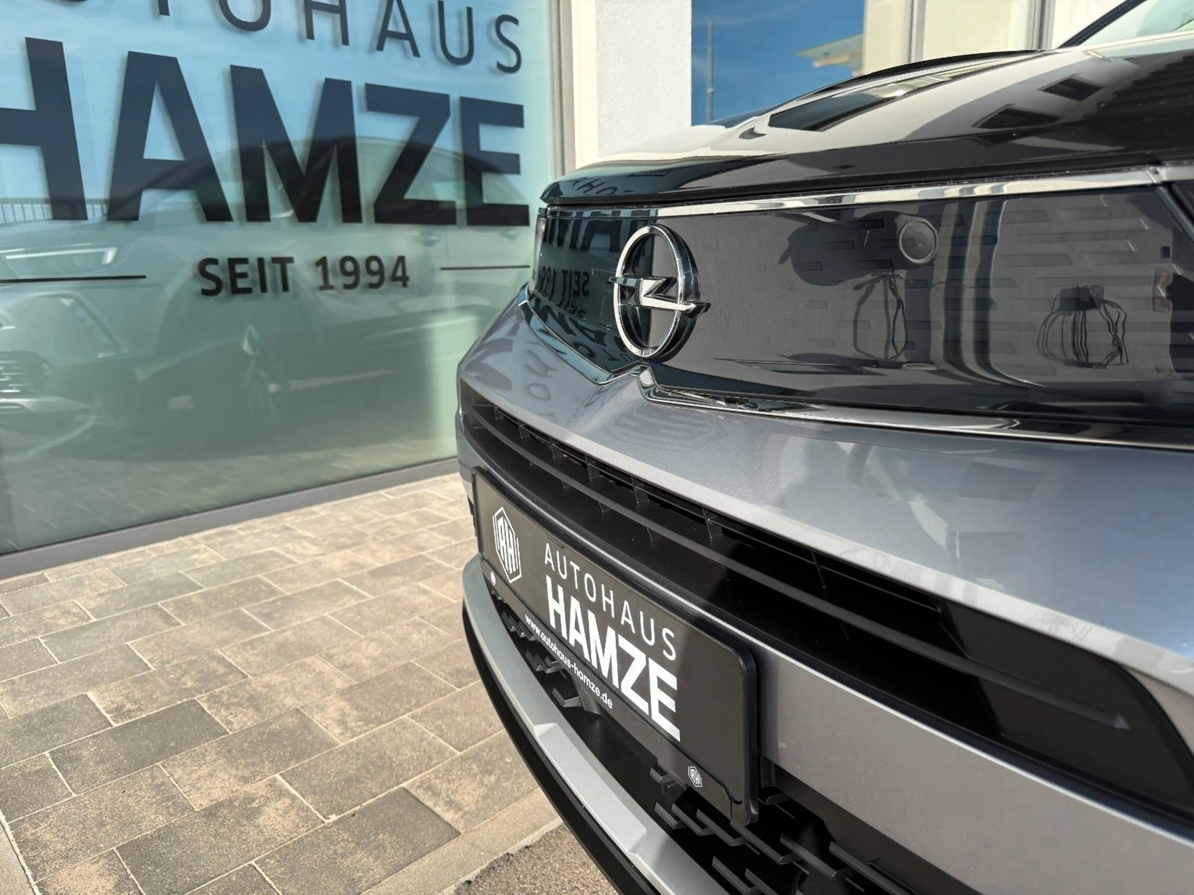Opel Mokka-E Mokka e Elegance 50 kWh|CarPlay|Kamera|2-farbig — photo 32