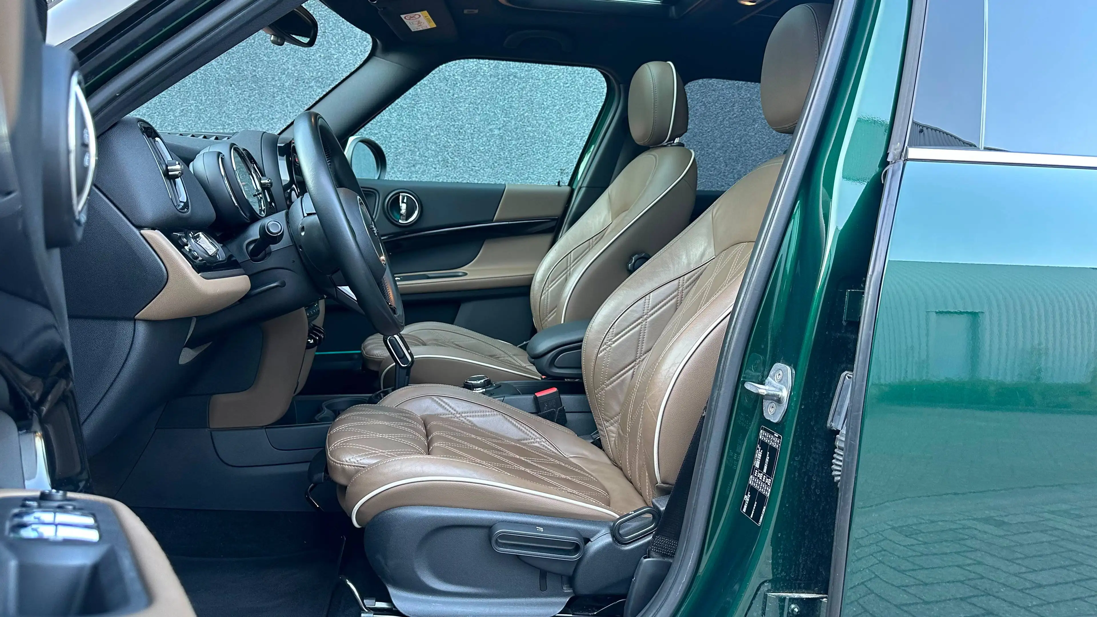 MINI Cooper S Countryman 2.0AS/PANO/NAPA LEDER/CAM/KEYLES/LED HARMAN KARDON/***FULL — photo 8