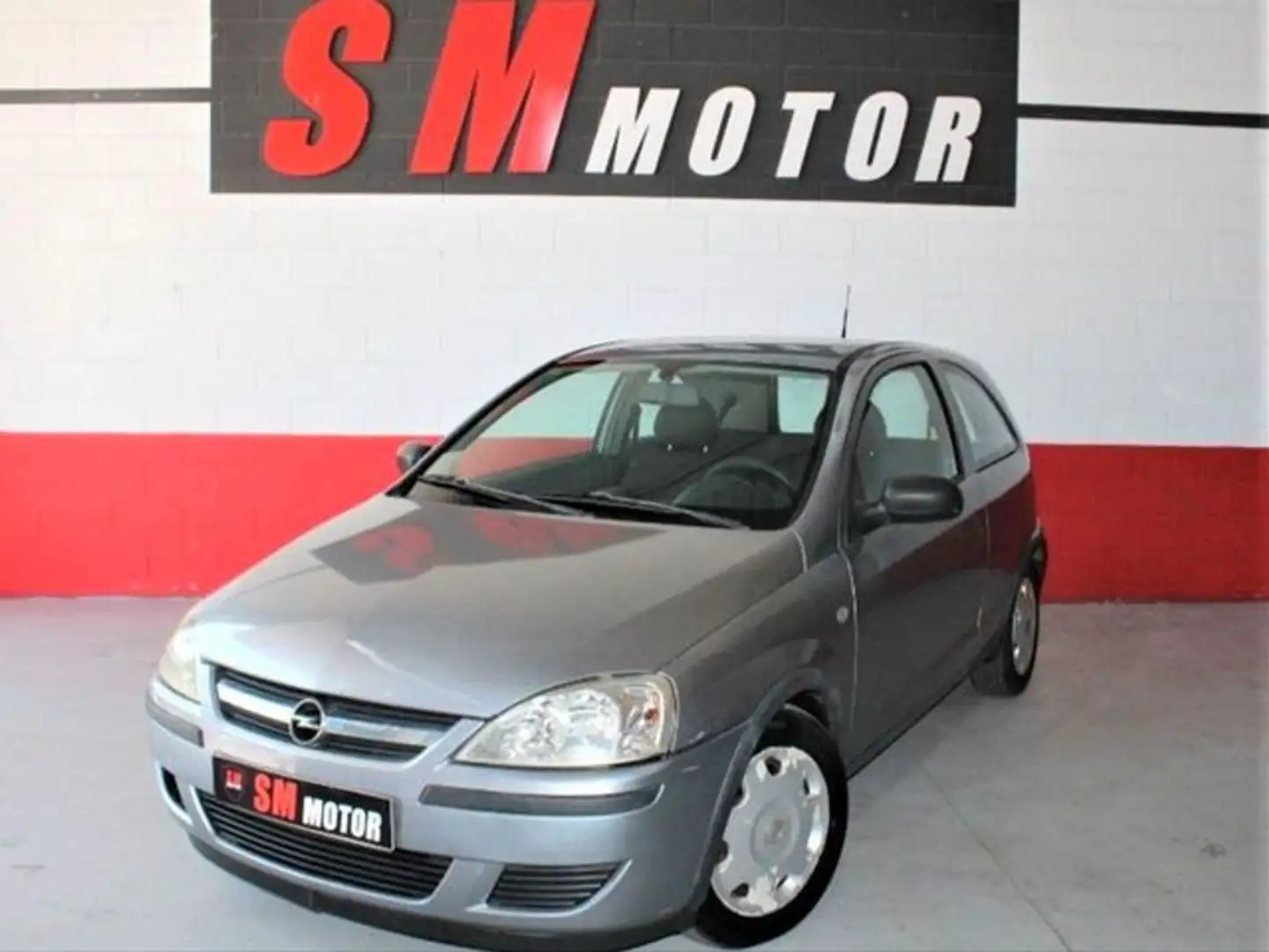 Opel Corsa 1.0 12v Essentia Plateado - 1