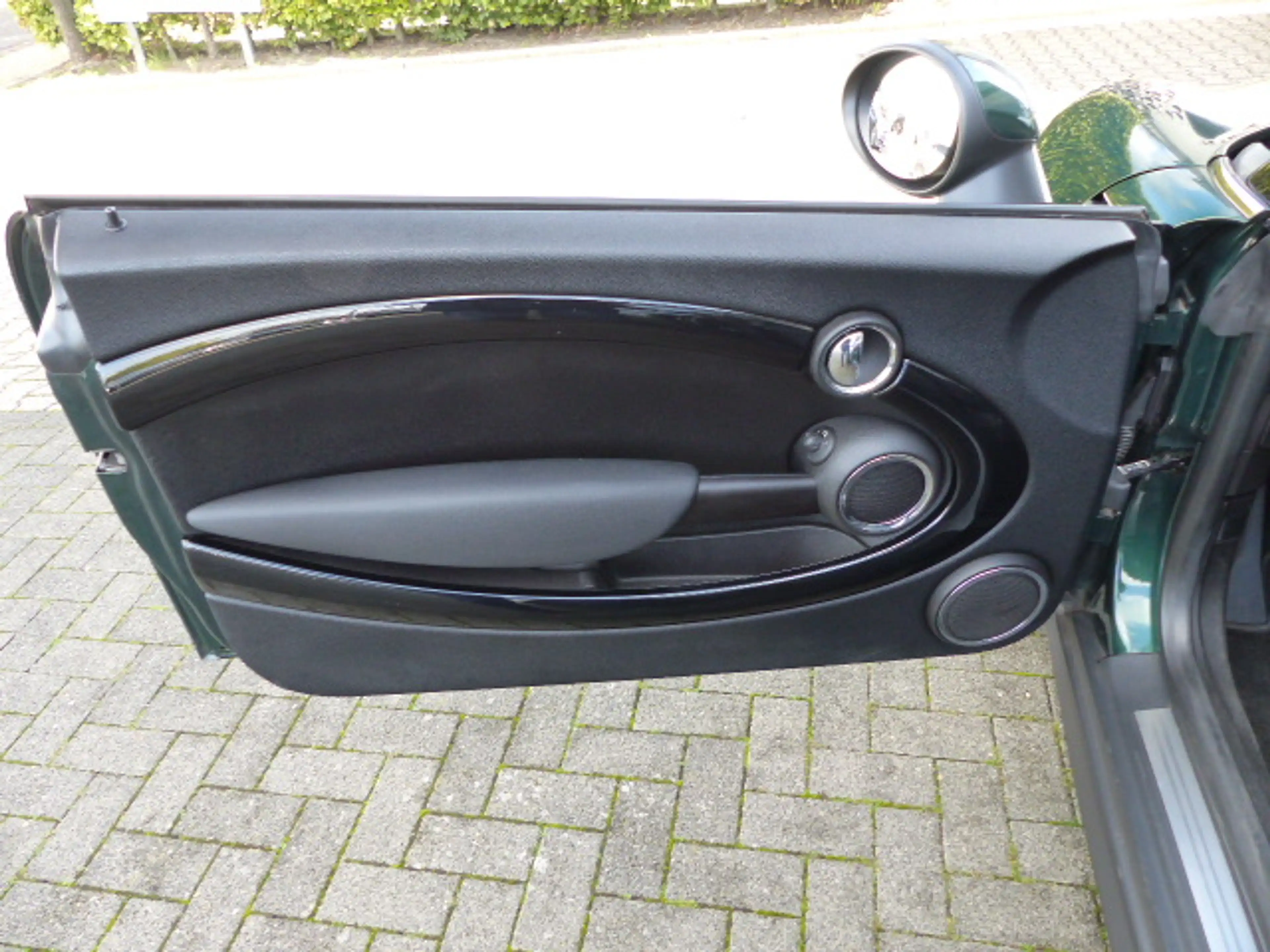 MINI One Cabrio 1.6 EU6*Bi-XENON*NAVI*CHILI*KLIMAAUT.*SHZ*ALLWETTER* — photo 8