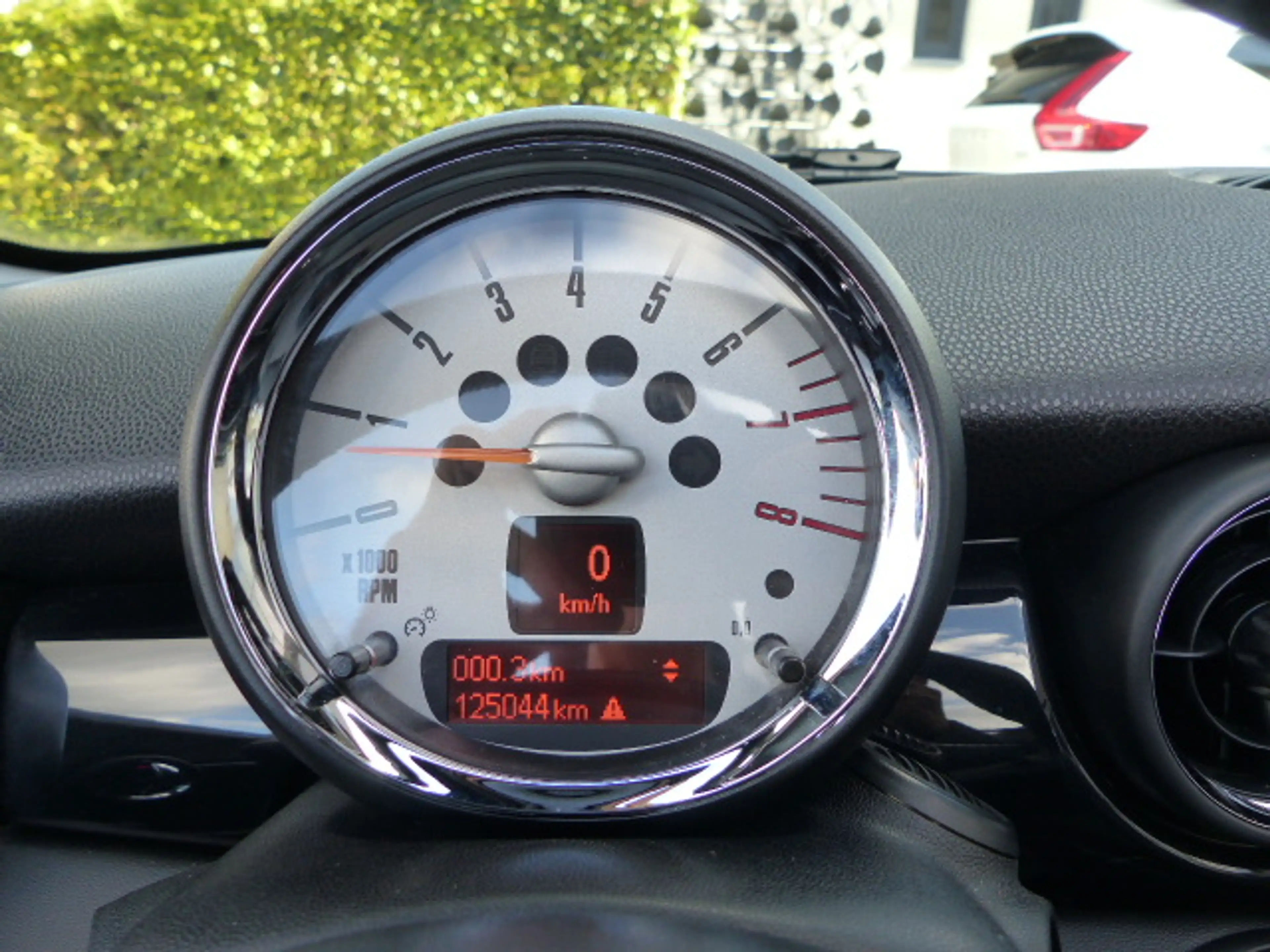 MINI One Cabrio 1.6 EU6*Bi-XENON*NAVI*CHILI*KLIMAAUT.*SHZ*ALLWETTER* — photo 11