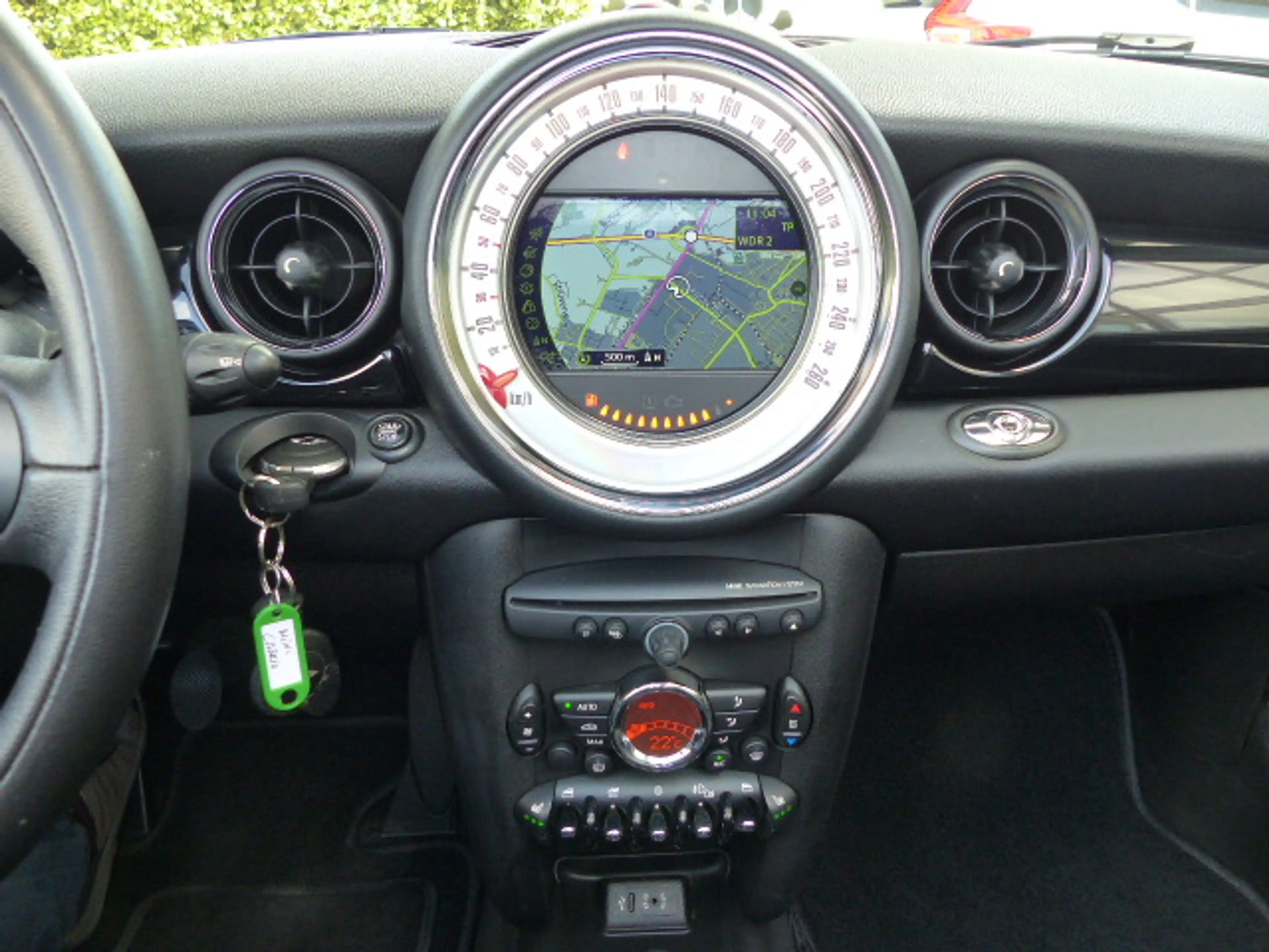 MINI One Cabrio 1.6 EU6*Bi-XENON*NAVI*CHILI*KLIMAAUT.*SHZ*ALLWETTER* — photo 12