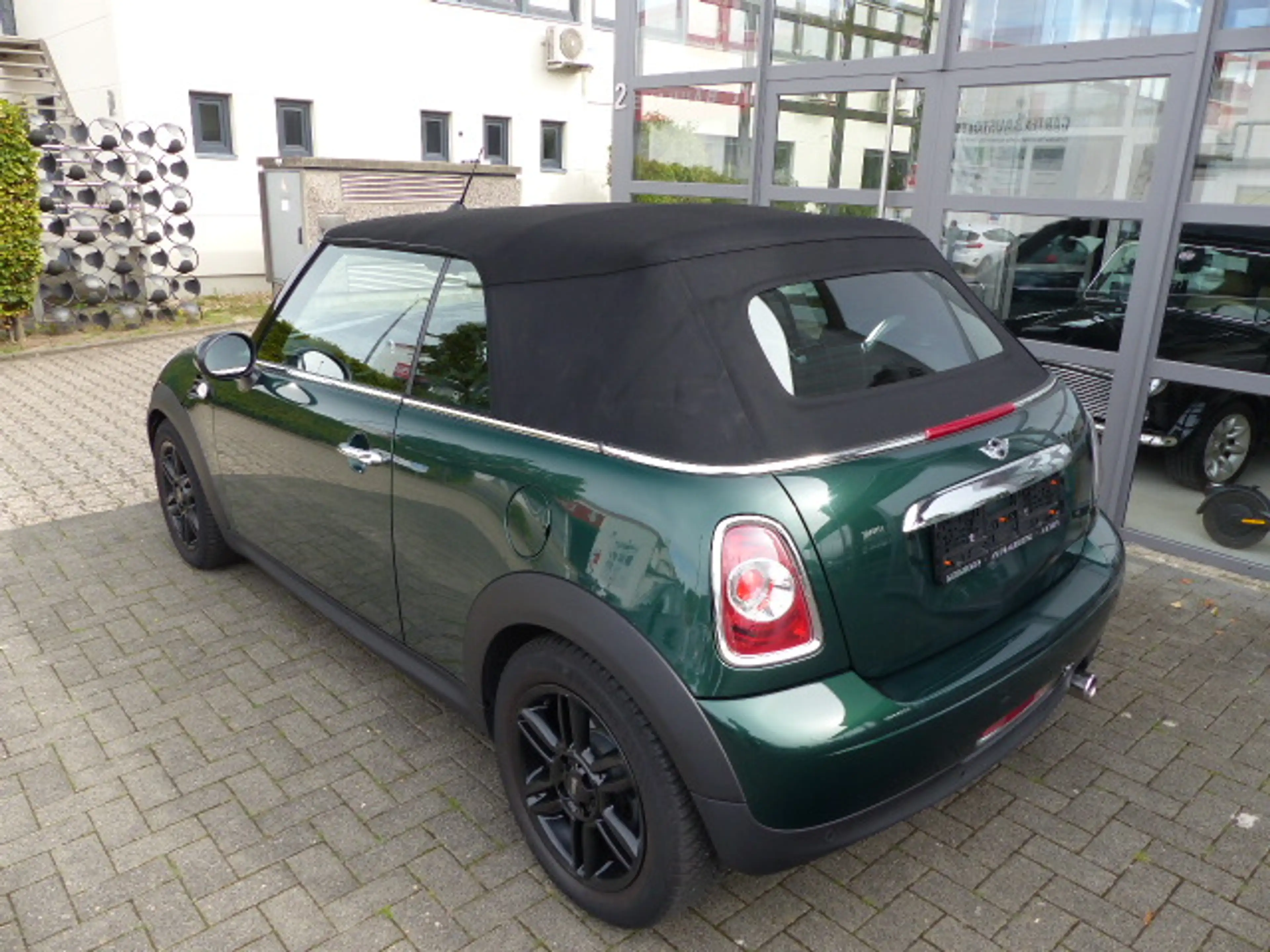 MINI One Cabrio 1.6 EU6*Bi-XENON*NAVI*CHILI*KLIMAAUT.*SHZ*ALLWETTER* — photo 5