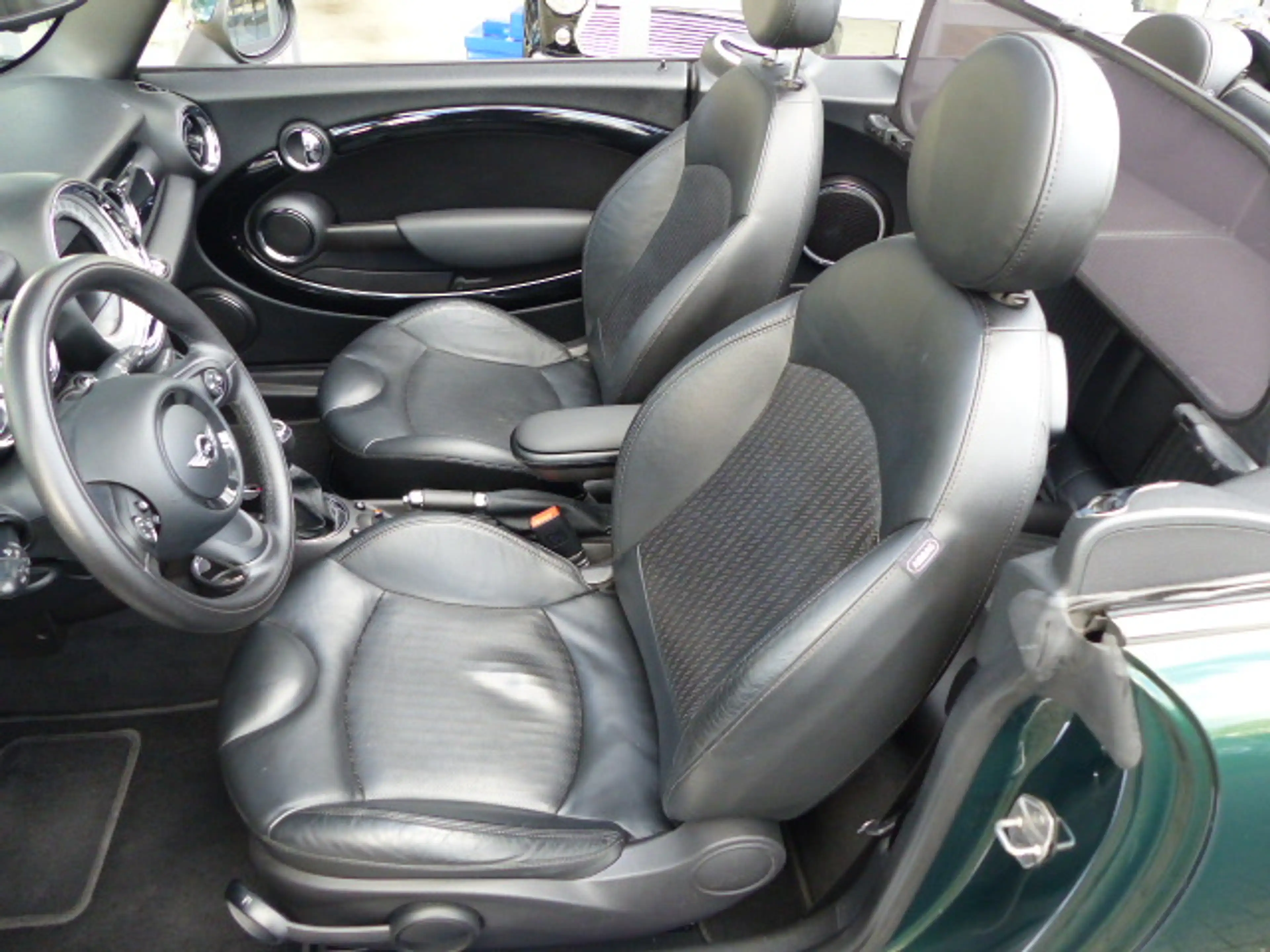 MINI One Cabrio 1.6 EU6*Bi-XENON*NAVI*CHILI*KLIMAAUT.*SHZ*ALLWETTER* — photo 9