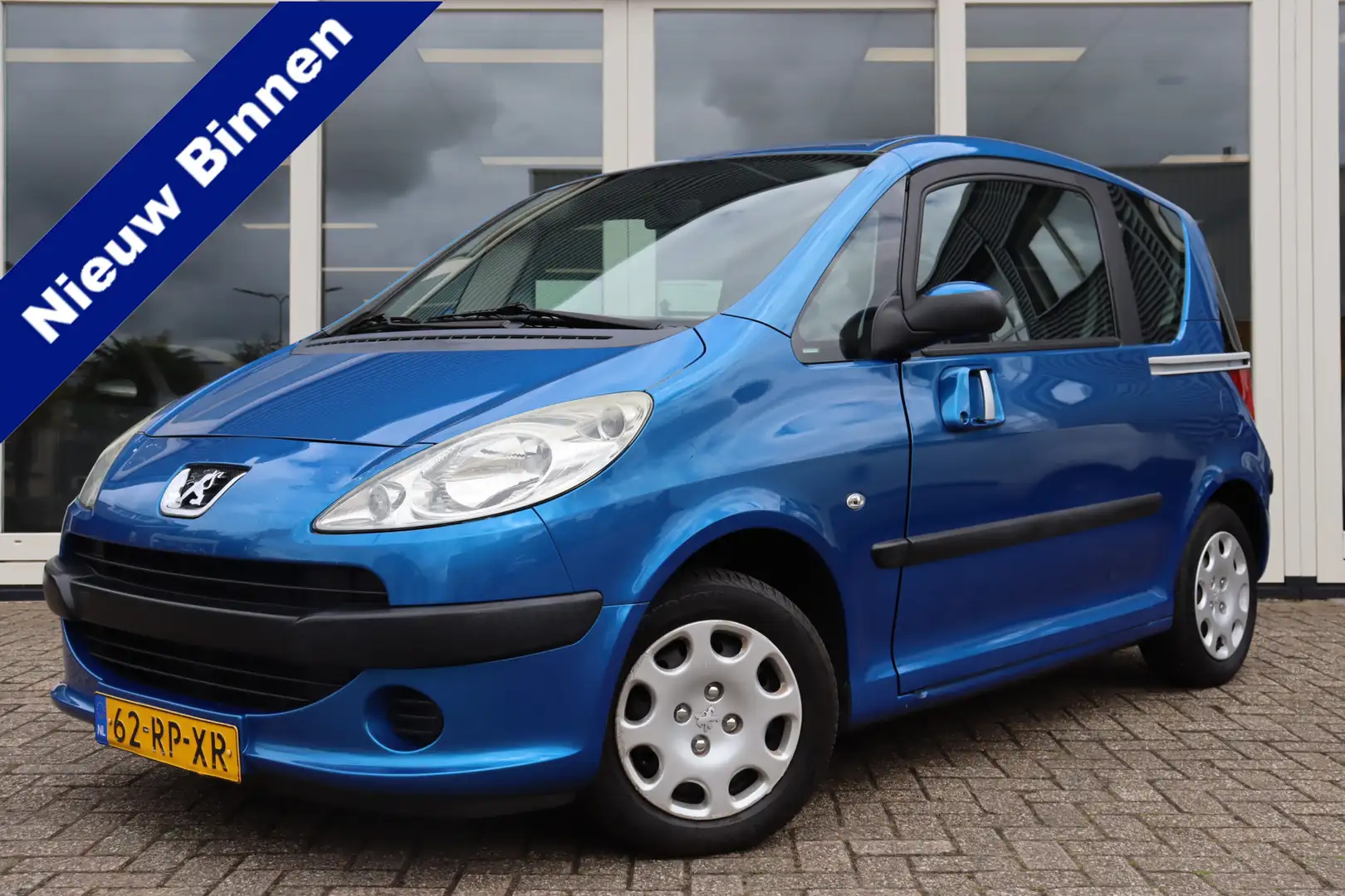 Peugeot 1007 1.4 Urban, NAP, ELEK. RAMEN, Prijs is Rijklaar Blau - 1
