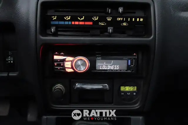 Suzuki X-90 view 13