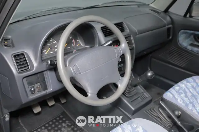 Suzuki X-90 view 8