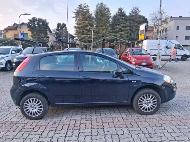 Fiat Punto view 6