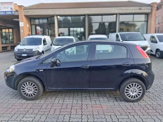 Fiat Punto view 2
