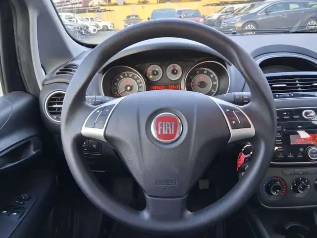 Fiat Punto view 12