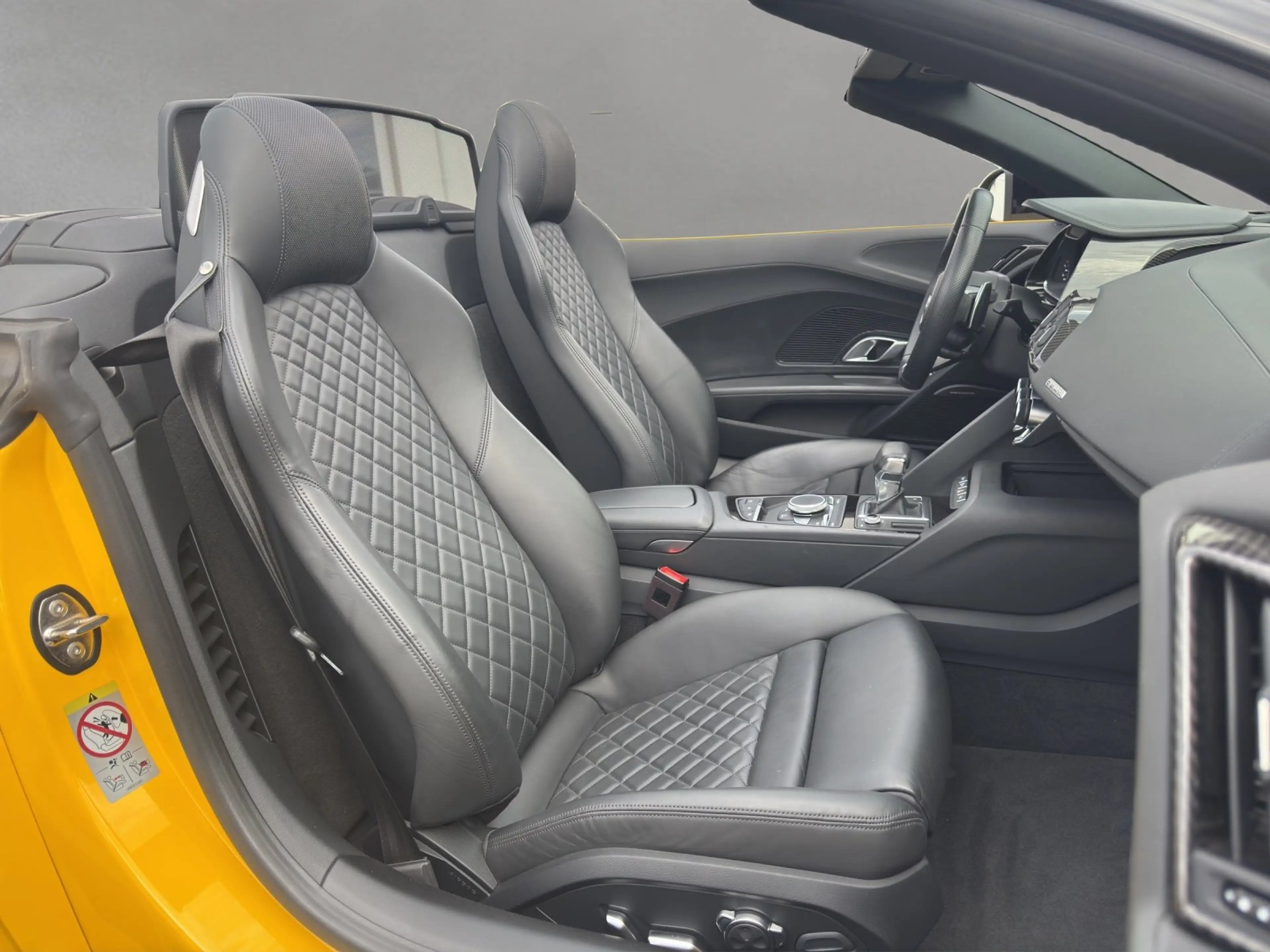 Audi R8 5.2 FSI quattro Spyder Performance/CARBON/B&O — photo 8