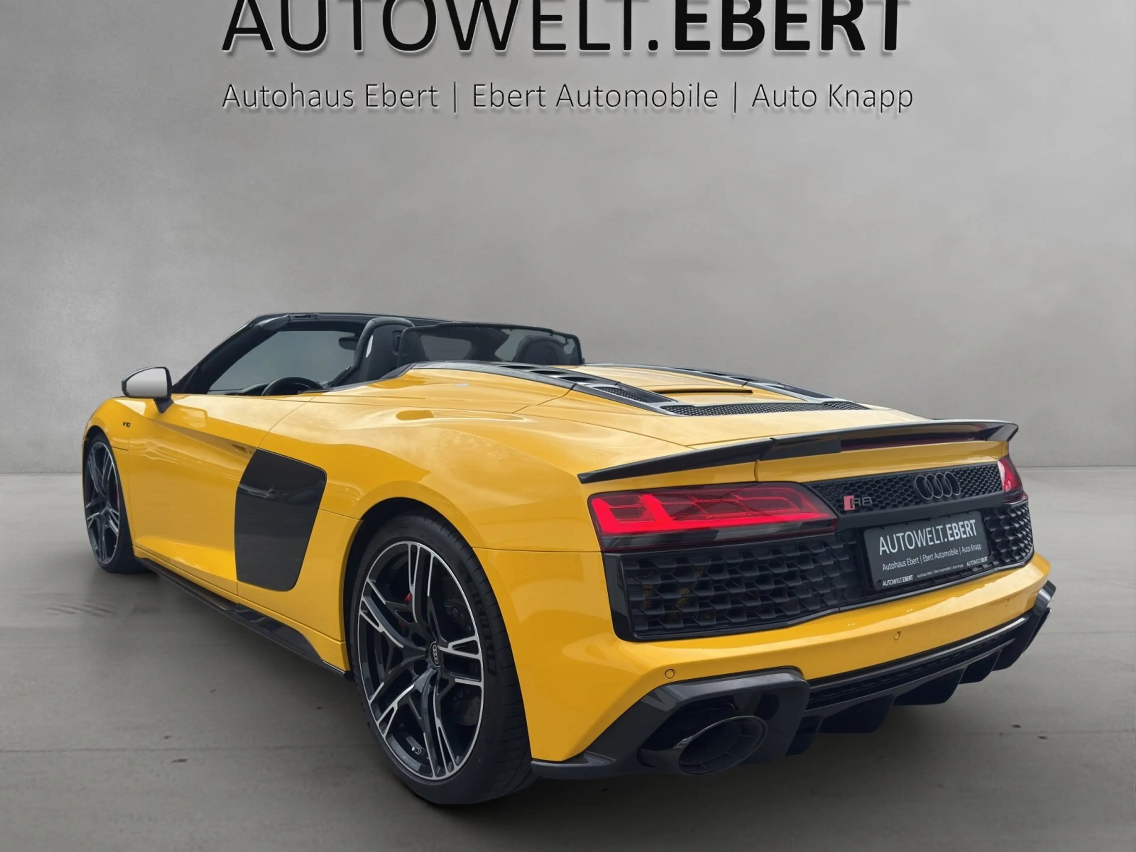 Audi R8 5.2 FSI quattro Spyder Performance/CARBON/B&O — photo 3