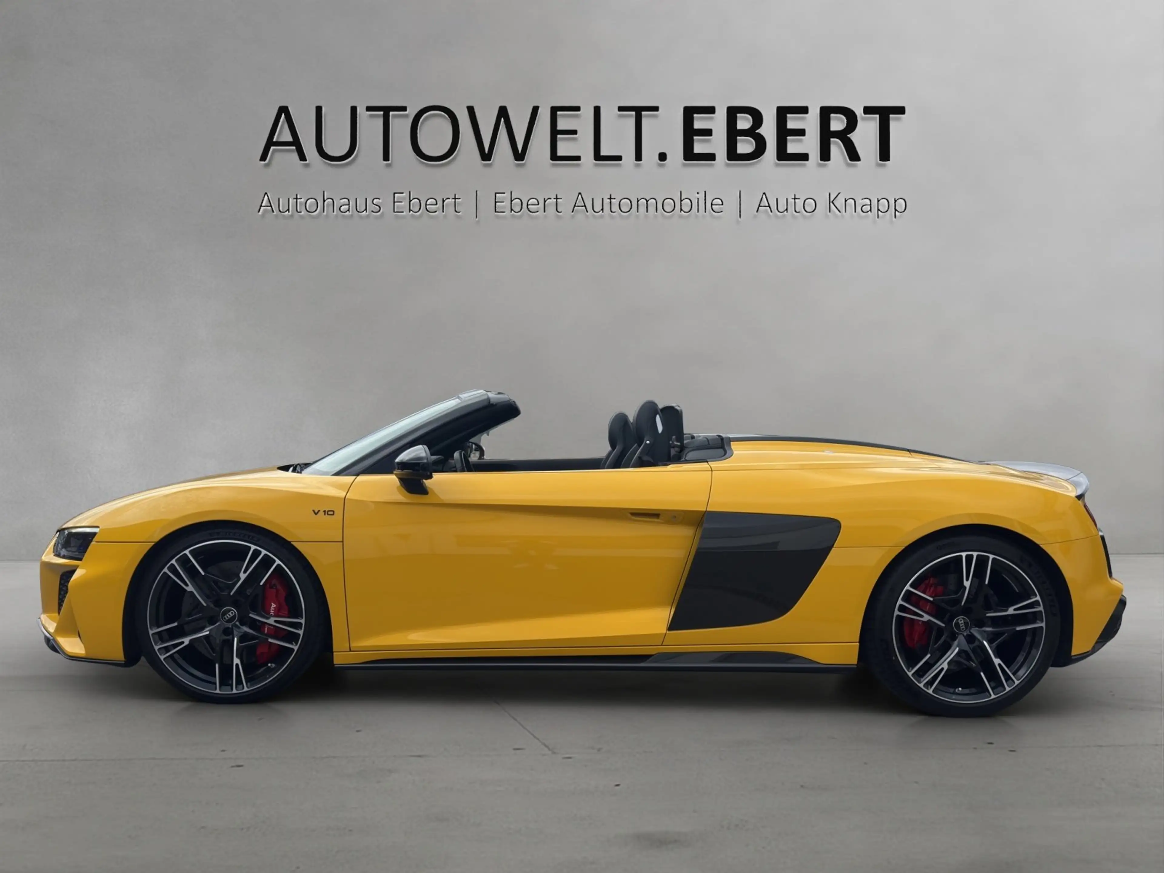 Audi R8 5.2 FSI quattro Spyder Performance/CARBON/B&O — photo 2