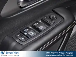 Chrysler Grand Caravan 2027 — фото 11